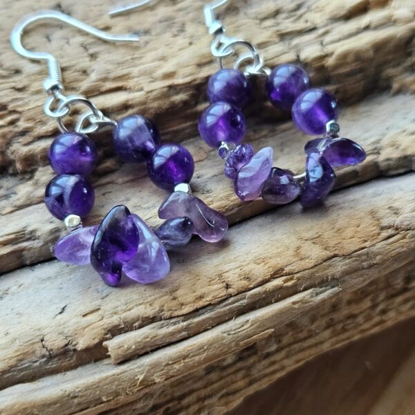 Handgefertigte Silberohrringe „Amethyst-Glanz“ – Bild 2