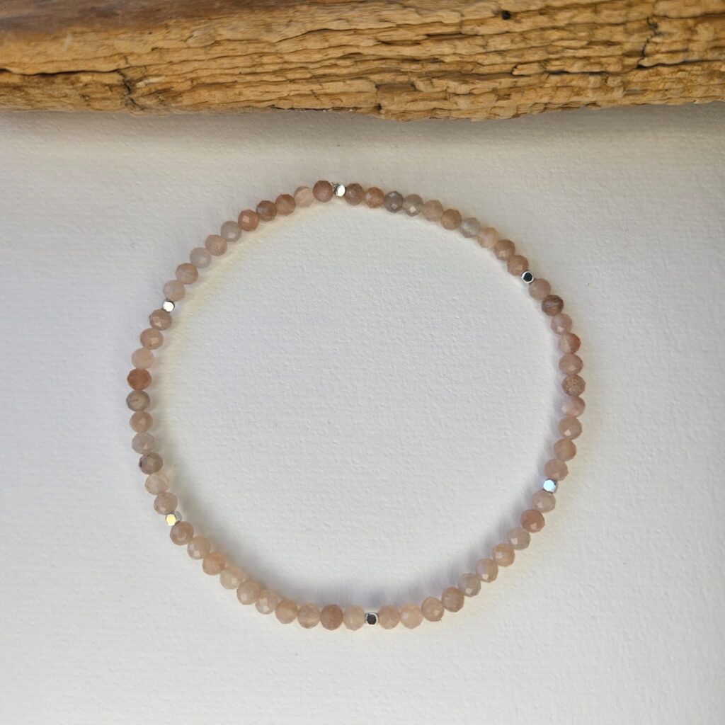 Sonnenstein Fusskette facettiert mit Silber Würfel kaufen Schweiz Handgemacht Online