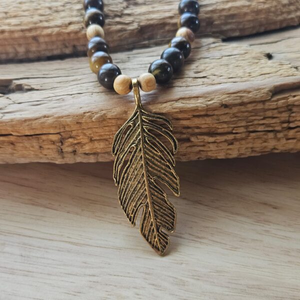 Halskette Tigerauge mit Palo Santo und Messing Feder – Bild 3