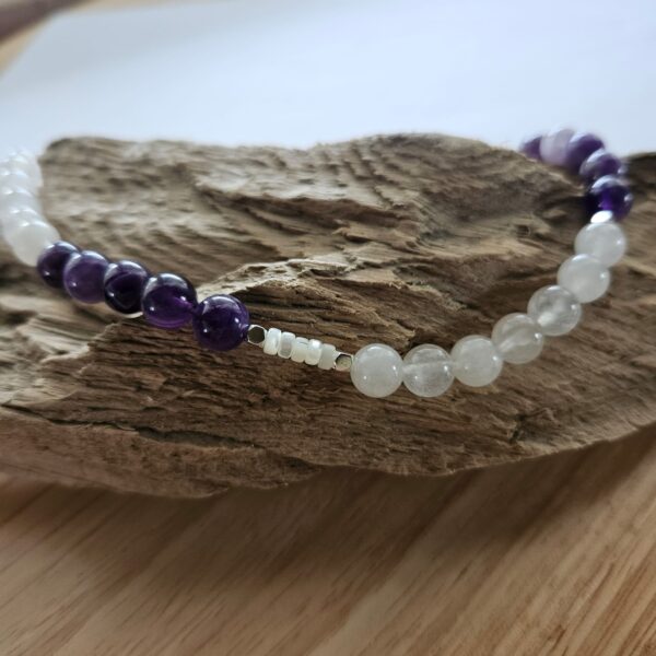 2-in-1 Amethyst & Mondstein Doppelarmband und Halskette – Bild 3