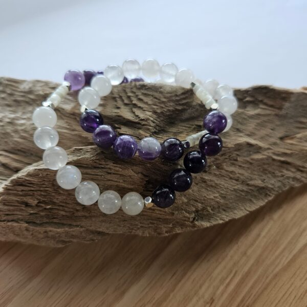 2-in-1 Amethyst & Mondstein Doppelarmband und Halskette – Bild 2