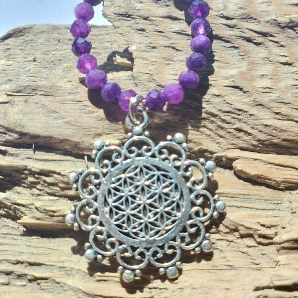 Ohrringe Amethyst mit Blume des Lebens – Bild 3