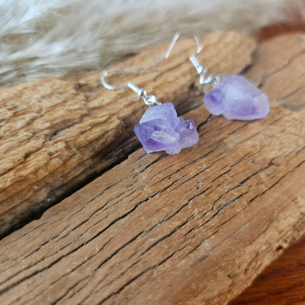 Handgemachte Amethyst Kristall Ohrringe – Ruhe & Intuition – Bild 3