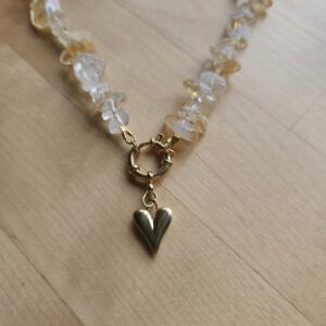 Handgemachte Citrin Halskette mit goldenem Herz